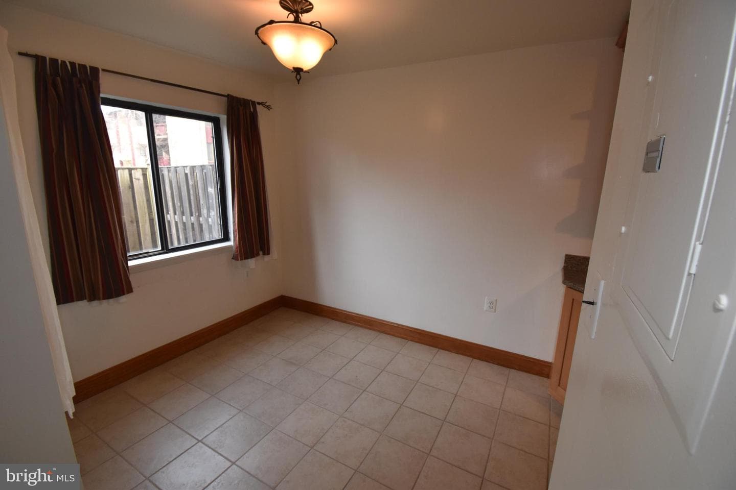 2840 Dover Lane #102 photo 4