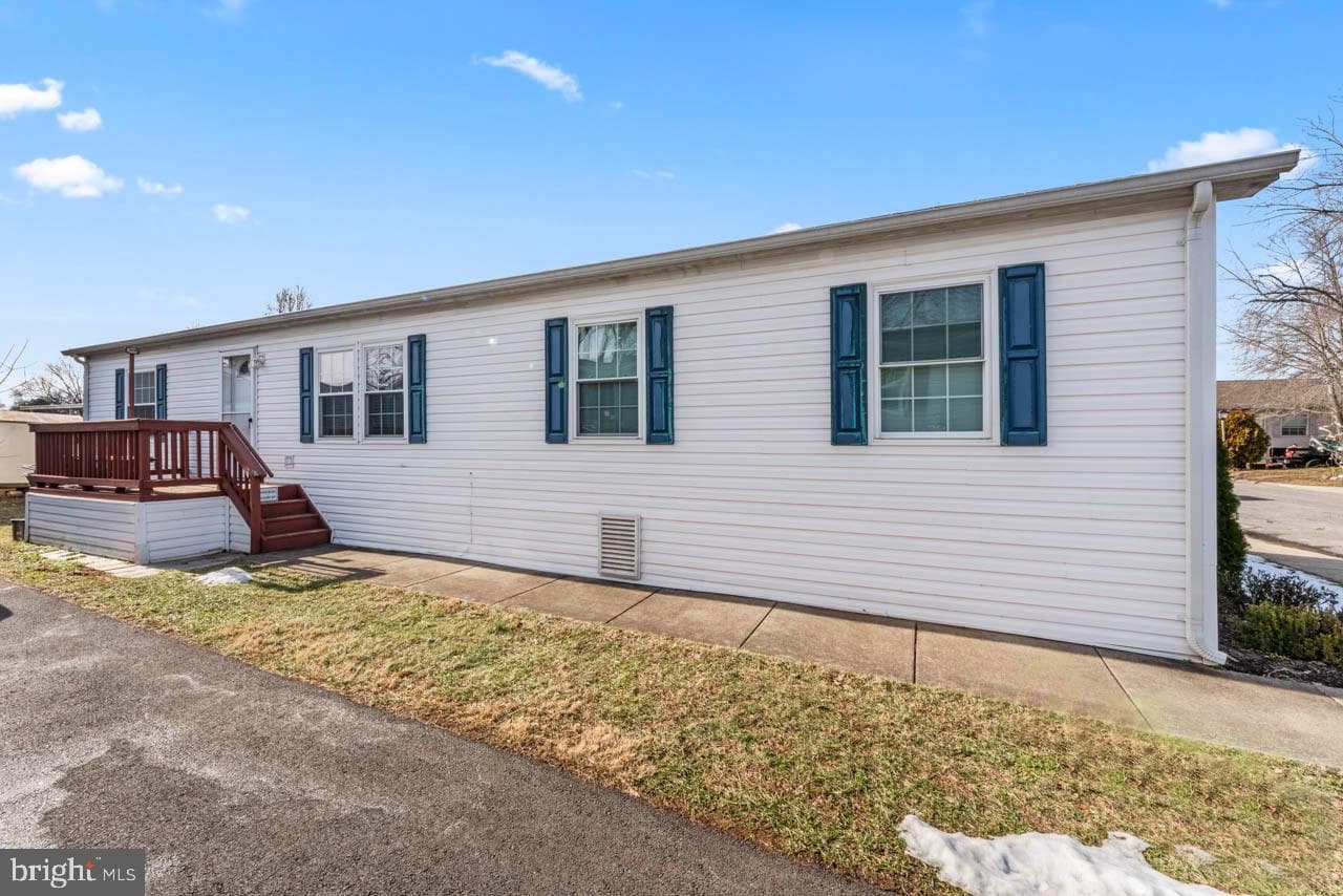 14509 Northeast Place photo 3