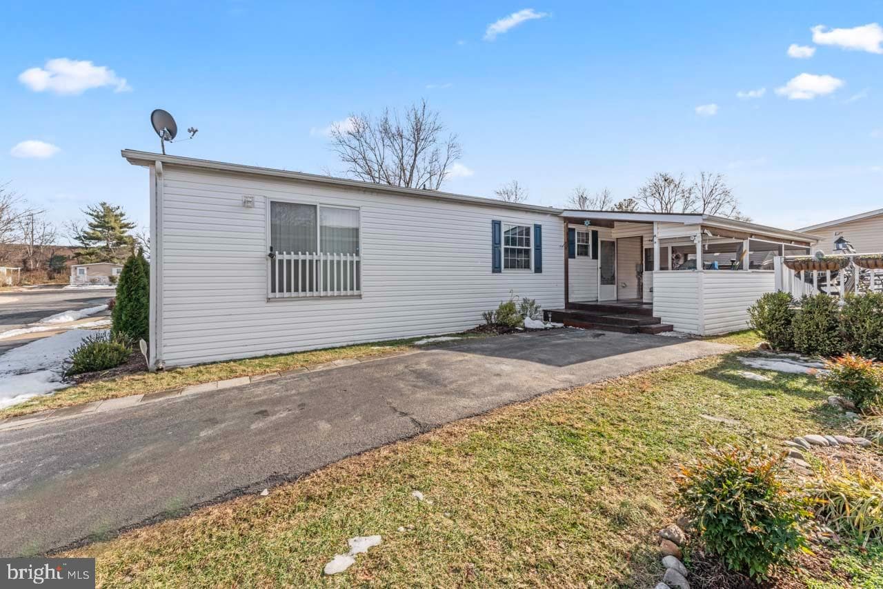 14509 Northeast Place photo 4