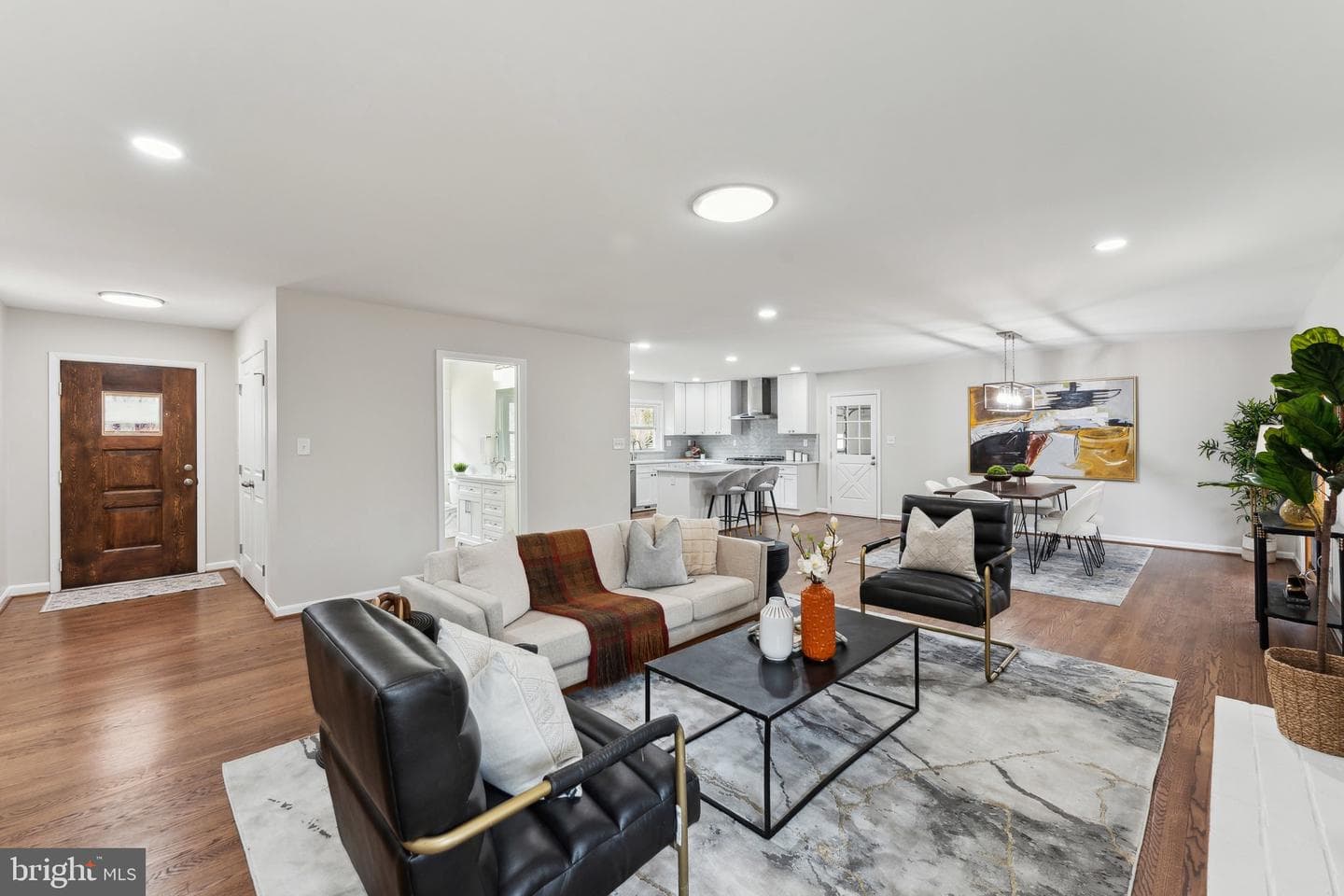 2109 Carrhill Road photo 6