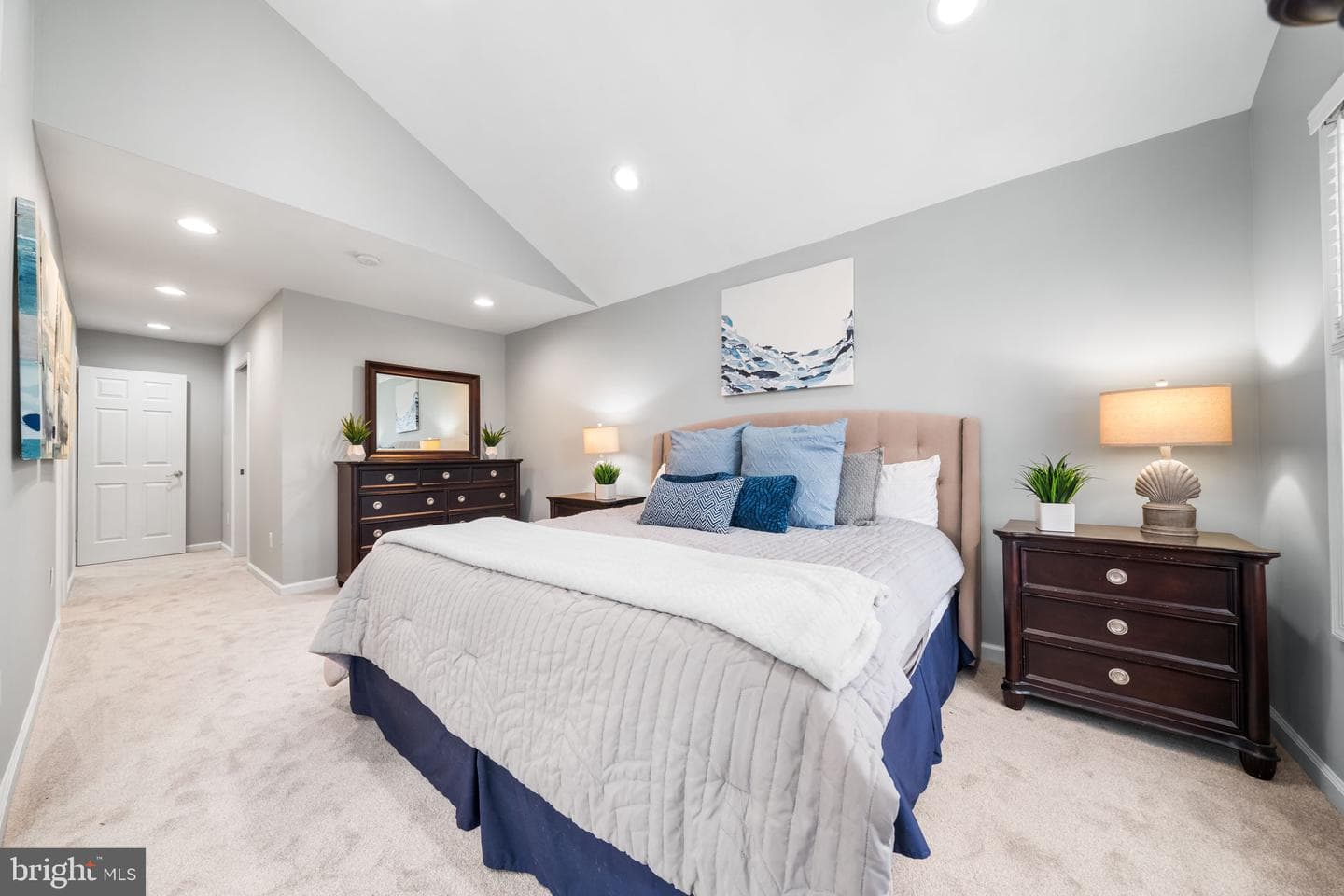 5916 Ridge Ford Drive photo 18