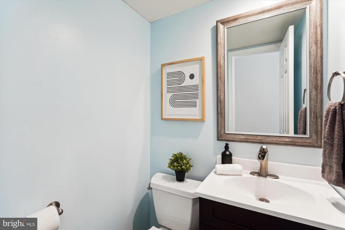 5427 Rilian Court photo 20
