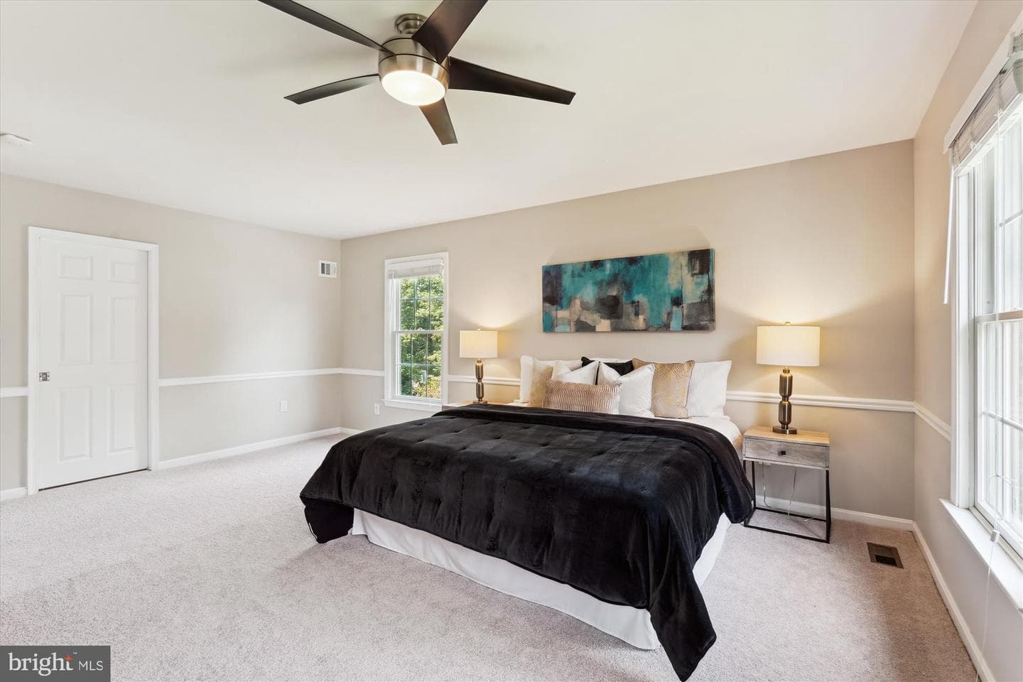 5427 Rilian Court photo 23