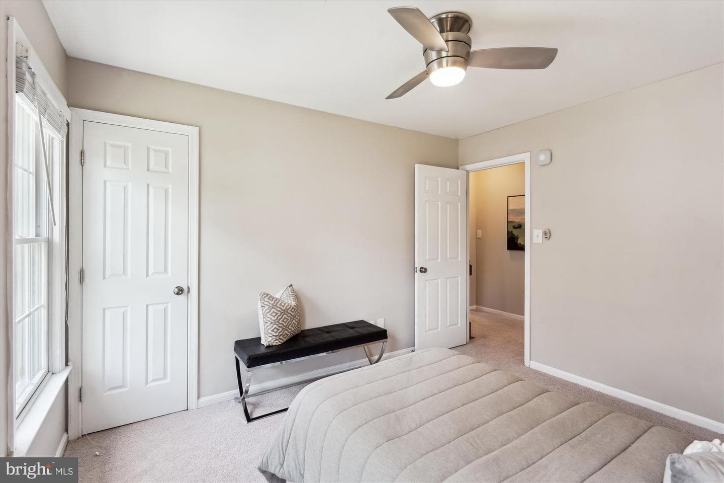 5427 Rilian Court photo 32