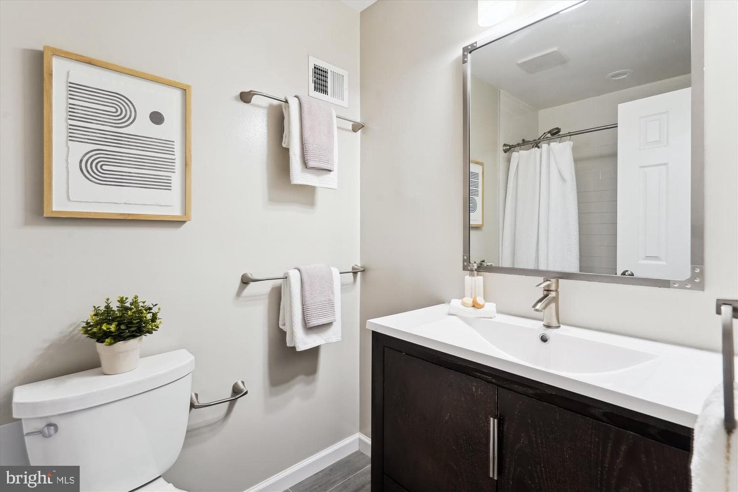 5427 Rilian Court photo 36