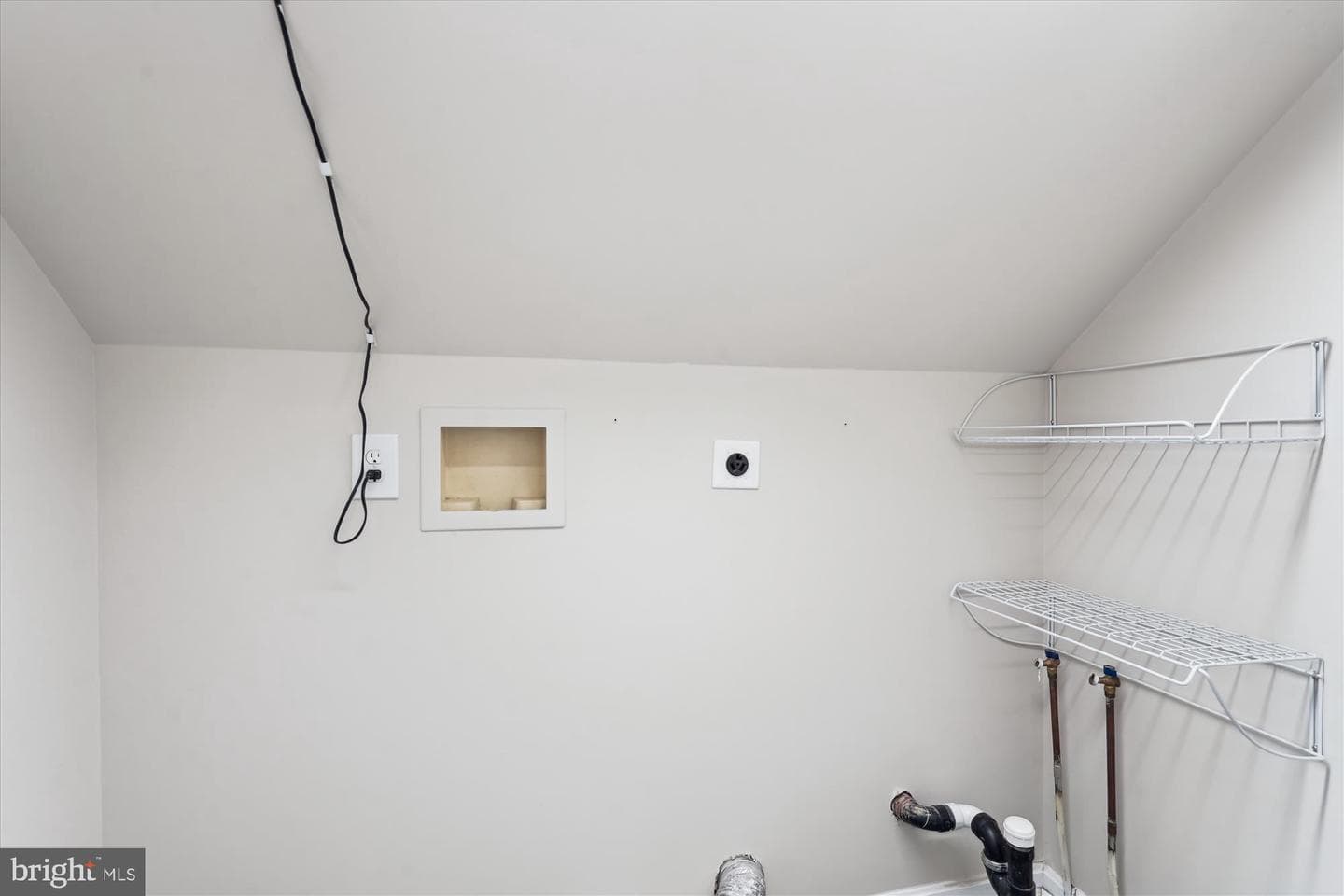 5427 Rilian Court photo 38