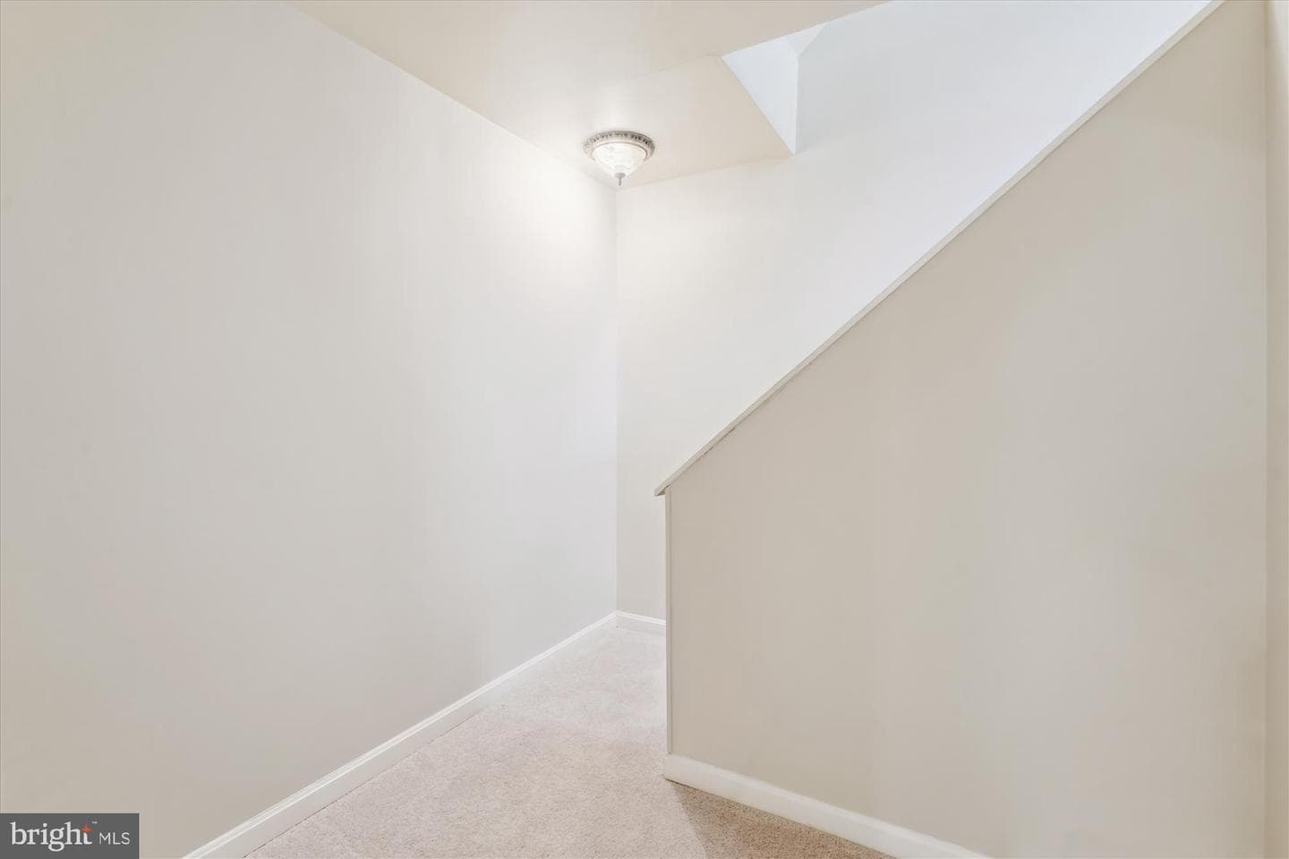5427 Rilian Court photo 39