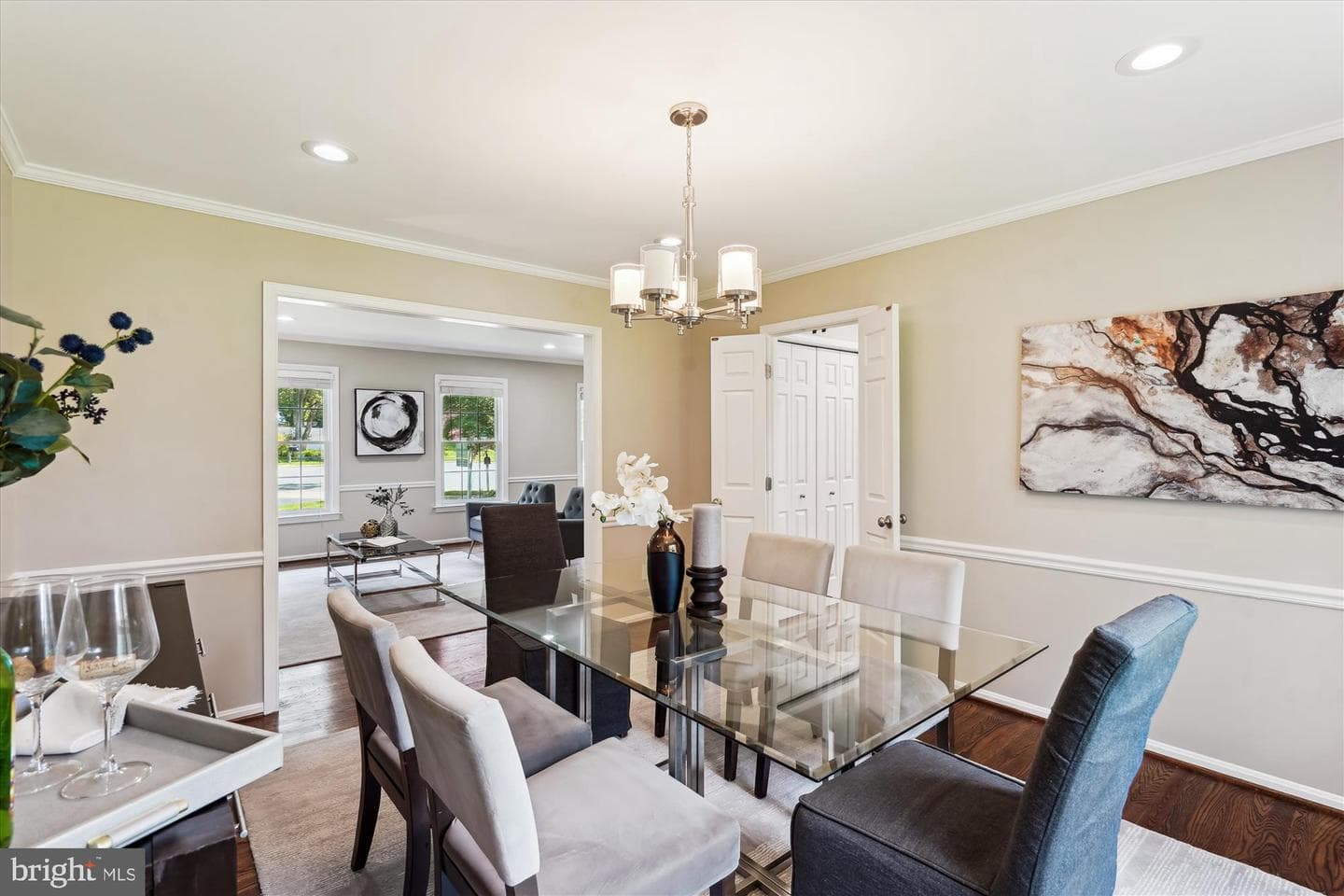 5427 Rilian Court photo 9