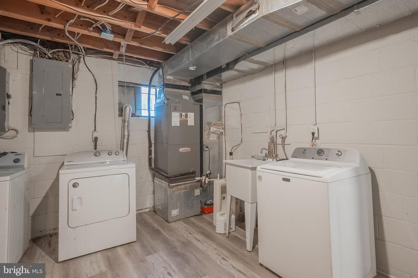 6500 Windham Avenue photo 37