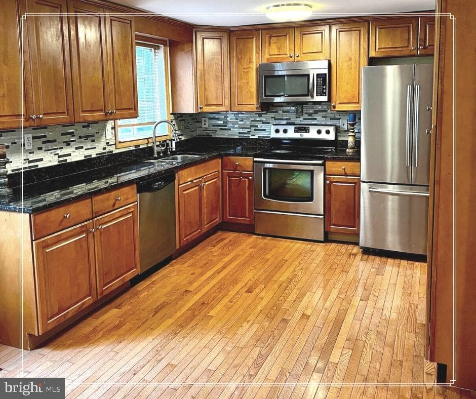 9108 Fox Lair Drive photo 13