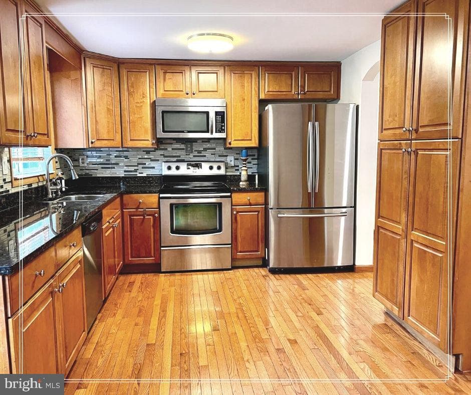 9108 Fox Lair Drive photo 14