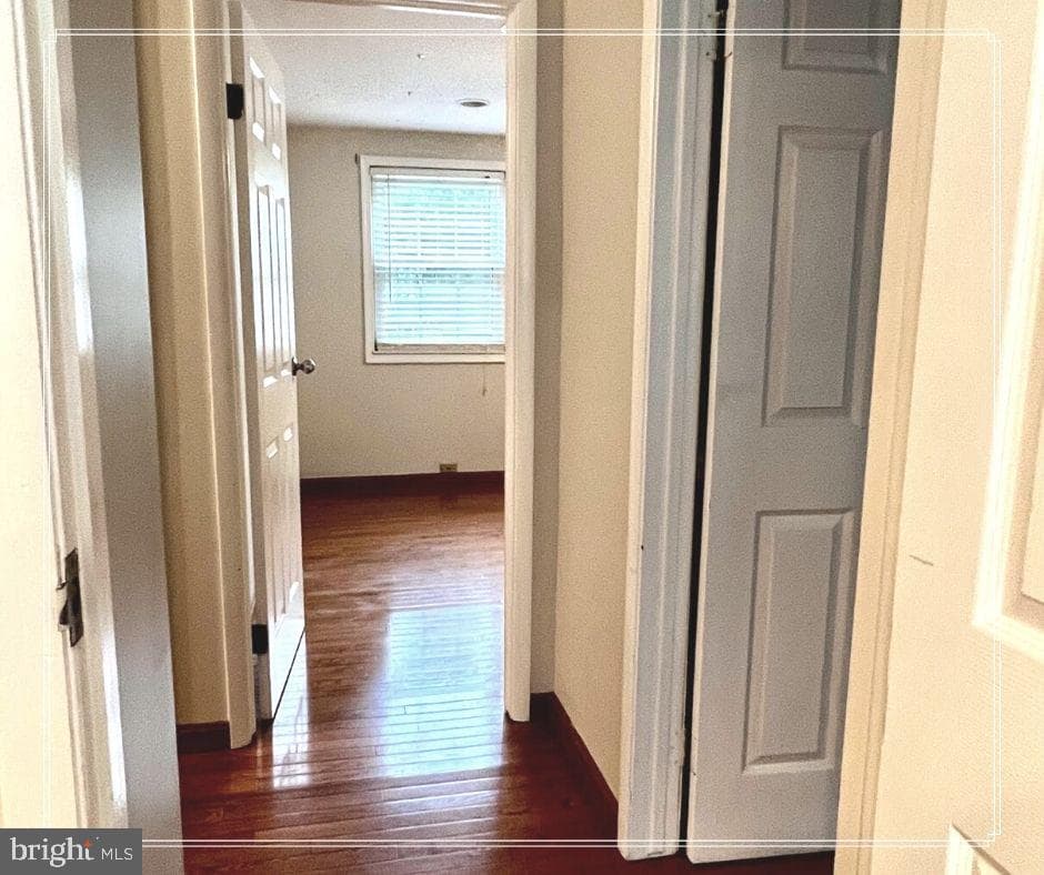 9108 Fox Lair Drive photo 18