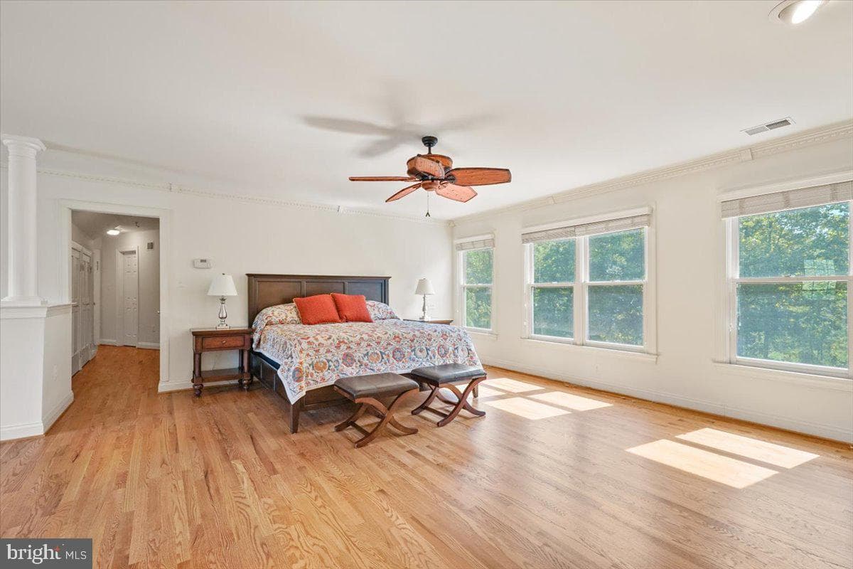 1427 Wynhurst Lane photo 38