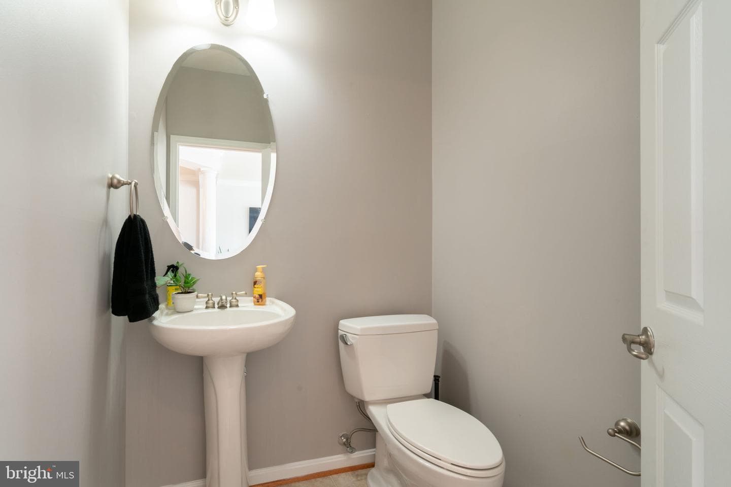 5631 Sheals Lane photo 20