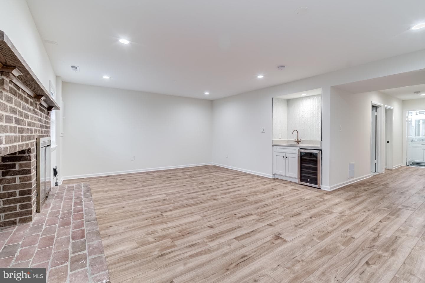 6403 Seven Oaks Drive photo 32