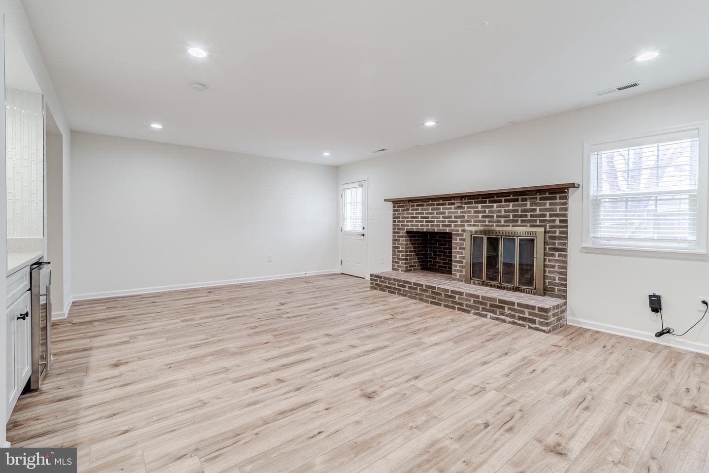 6403 Seven Oaks Drive photo 34