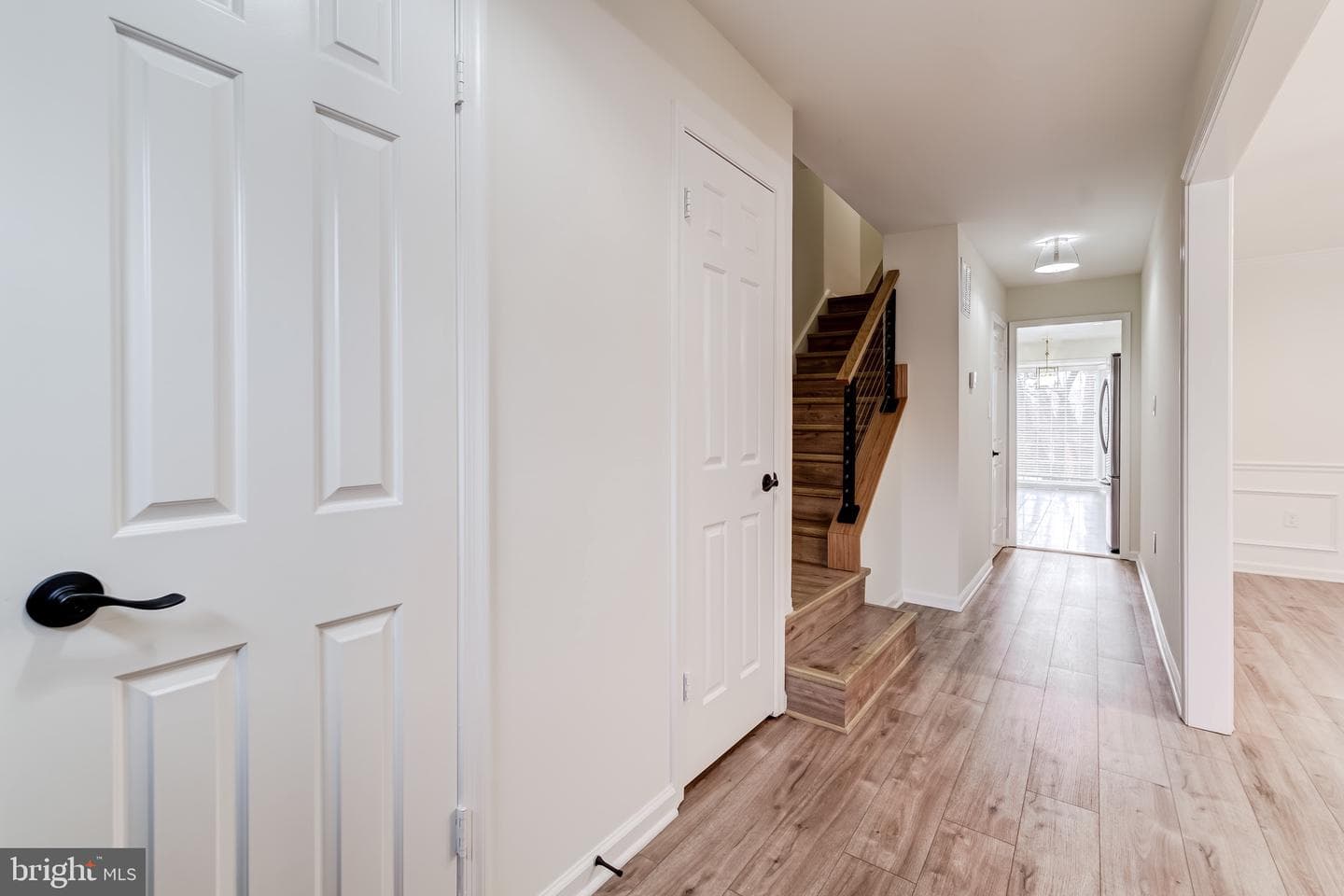 6403 Seven Oaks Drive photo 4