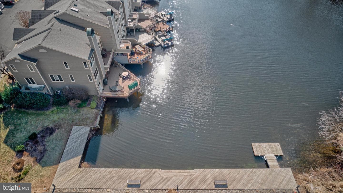 1911 Lakeport Way photo 14