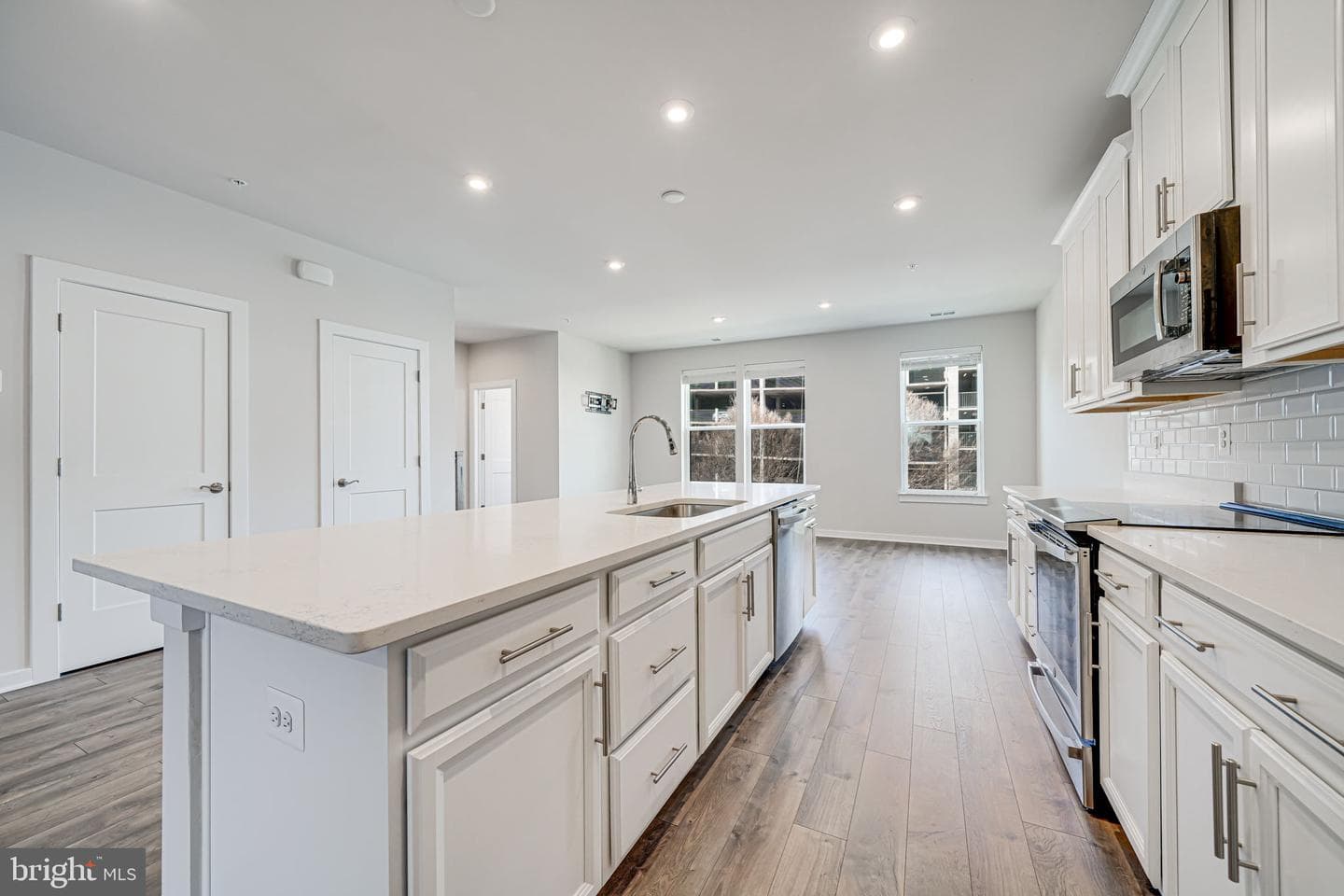 2347 Liberty Loop #126 photo 9