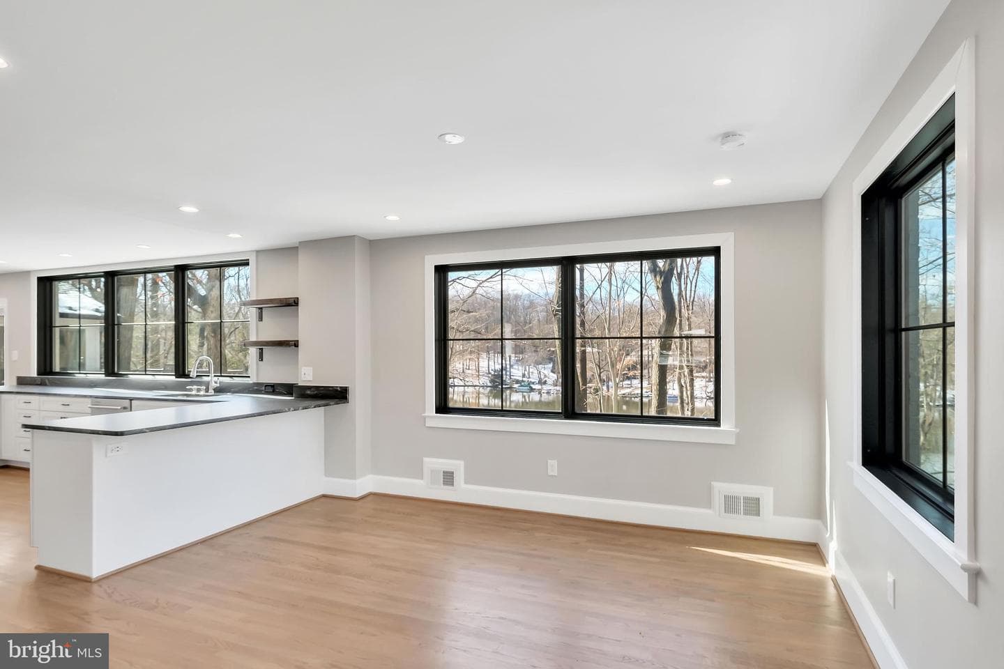 3416 Mansfield Road photo 10