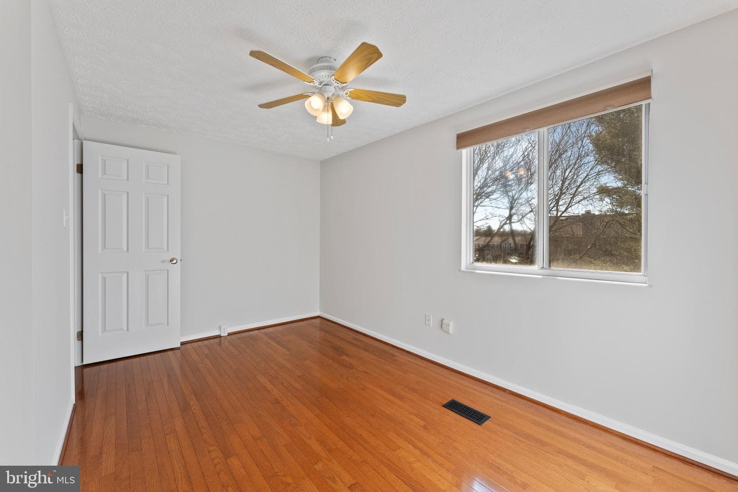 3752 Sudley Ford Court photo 11