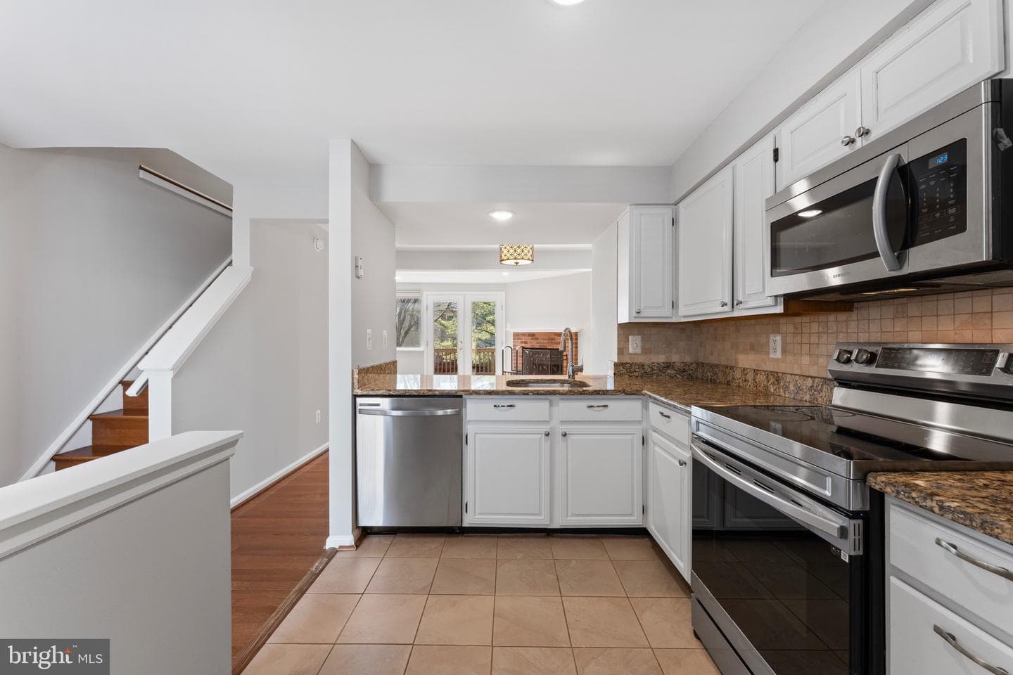 3752 Sudley Ford Court photo 3
