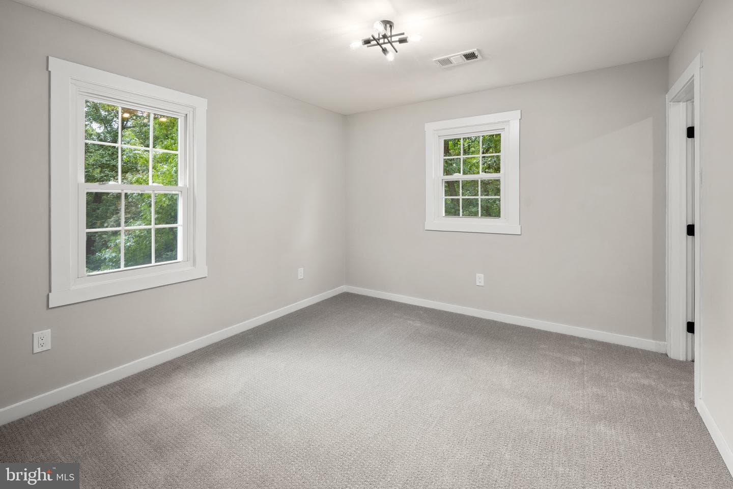 9817 Bridleridge Court photo 39