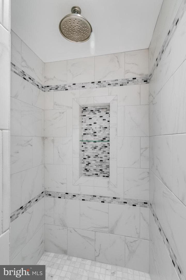 7003 Vancouver Road photo 21
