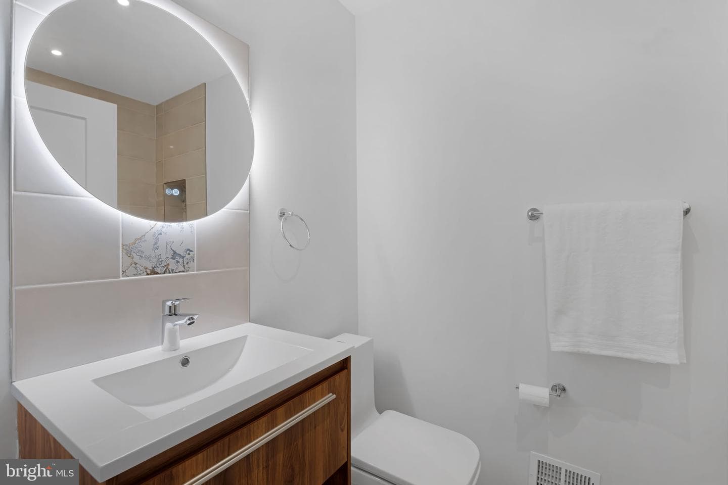 503 Orchard Street NW photo 15