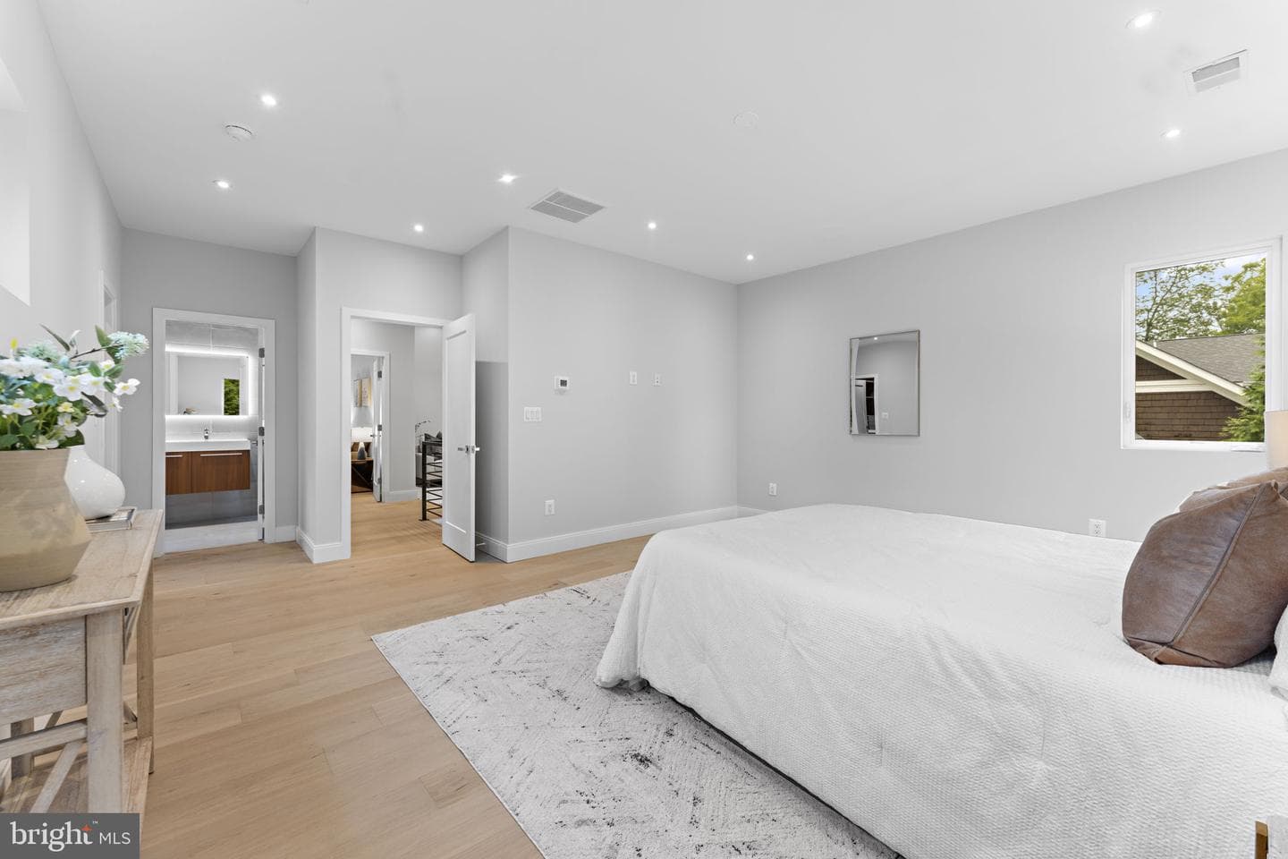 503 Orchard Street NW photo 23