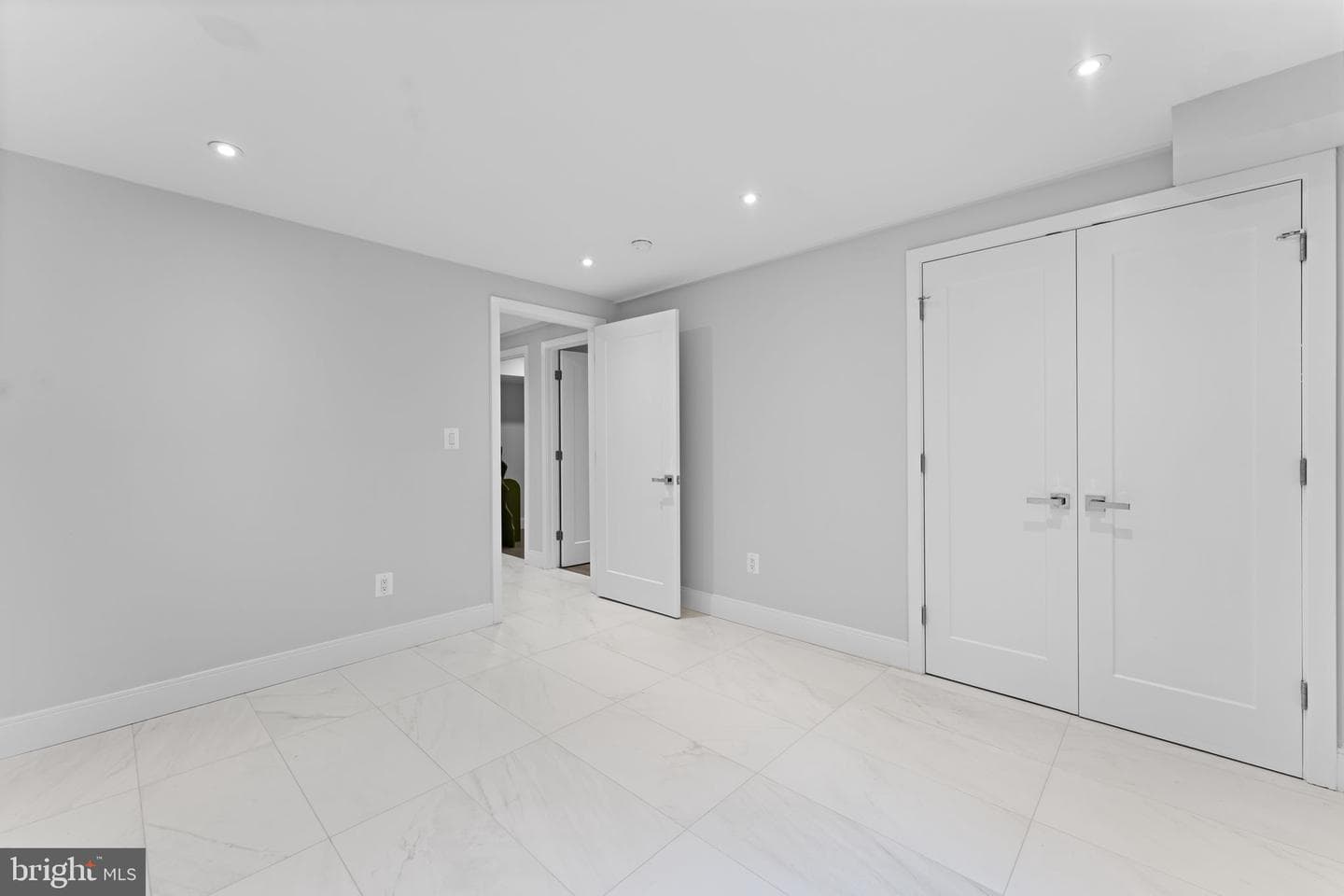 503 Orchard Street NW photo 45