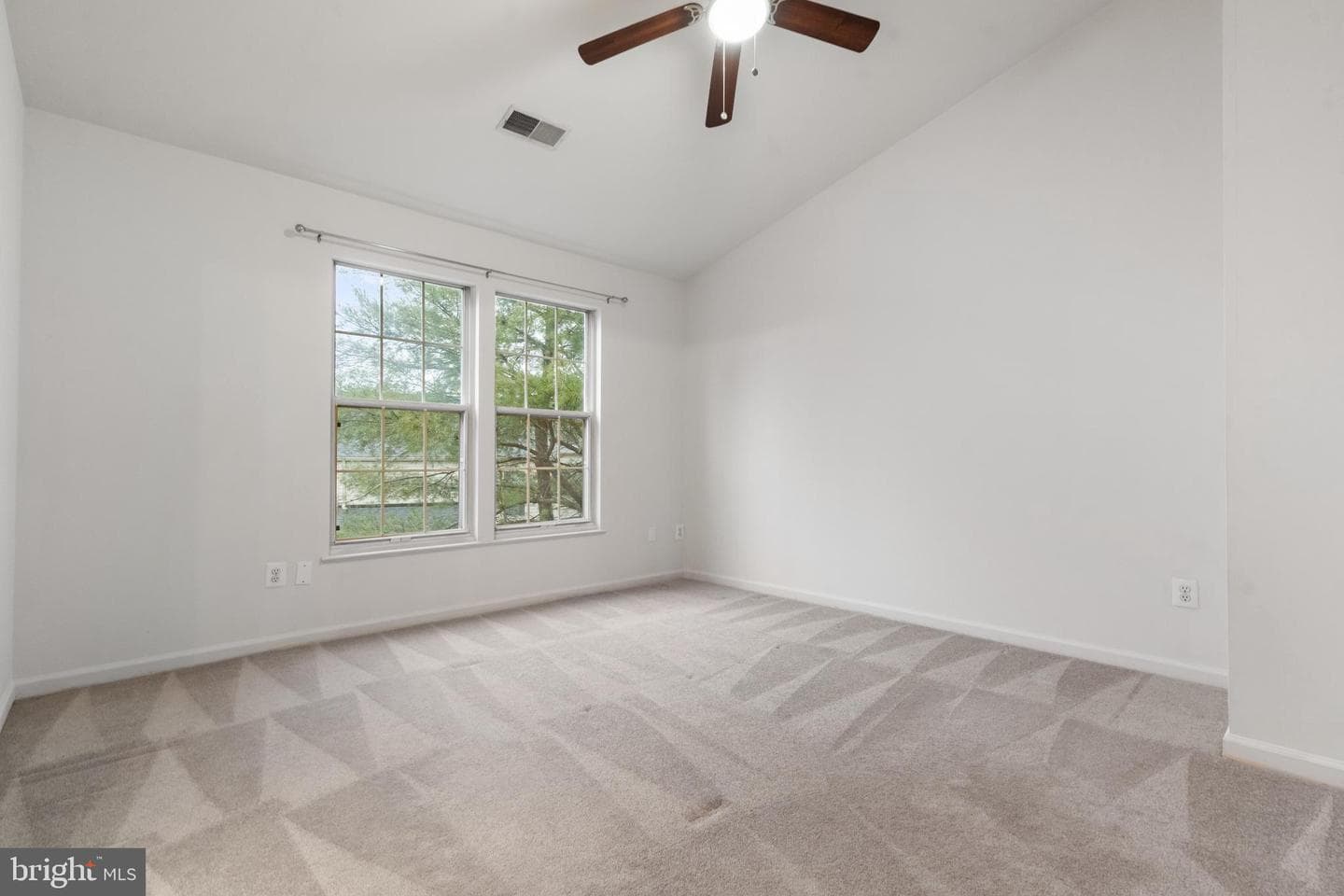 6300 Meadow Glade Lane photo 16