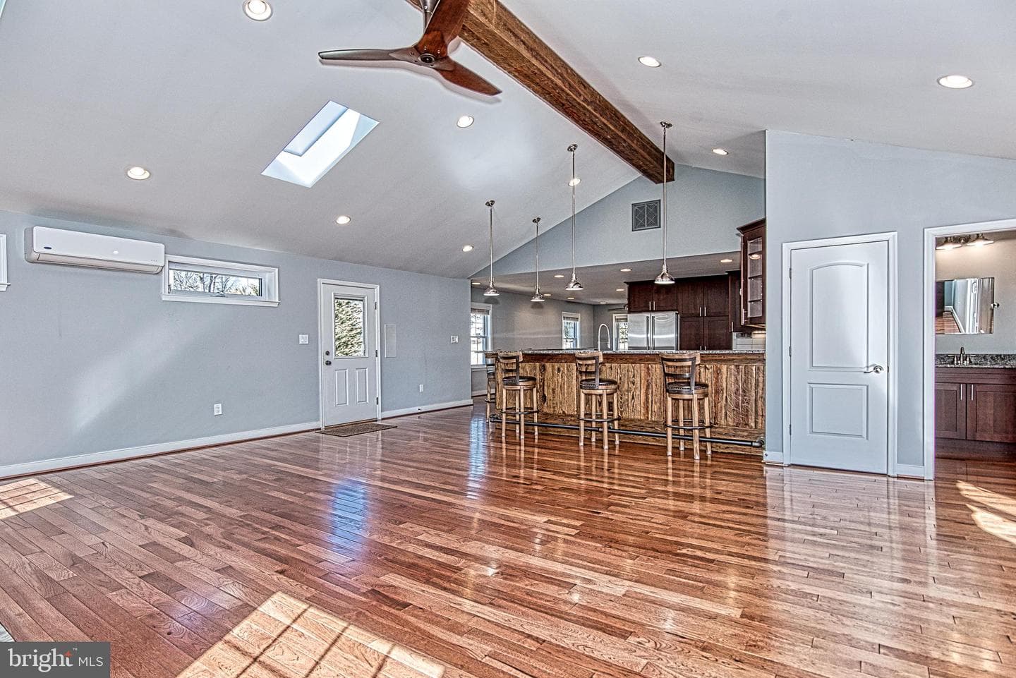 5004 Laburch Lane photo 32