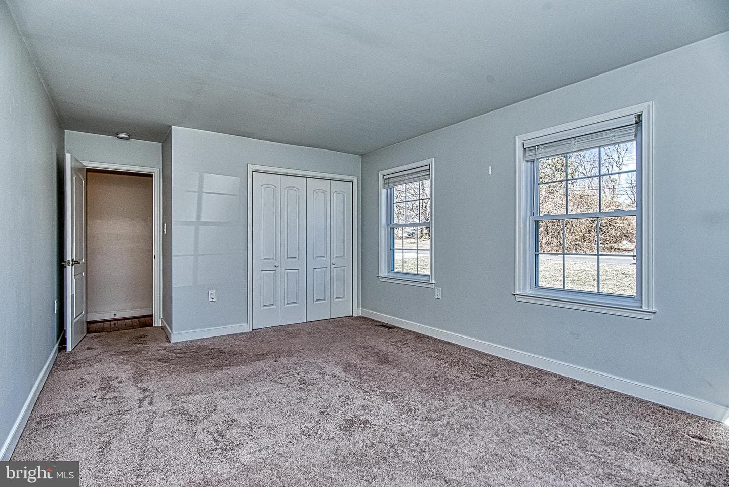 5004 Laburch Lane photo 40