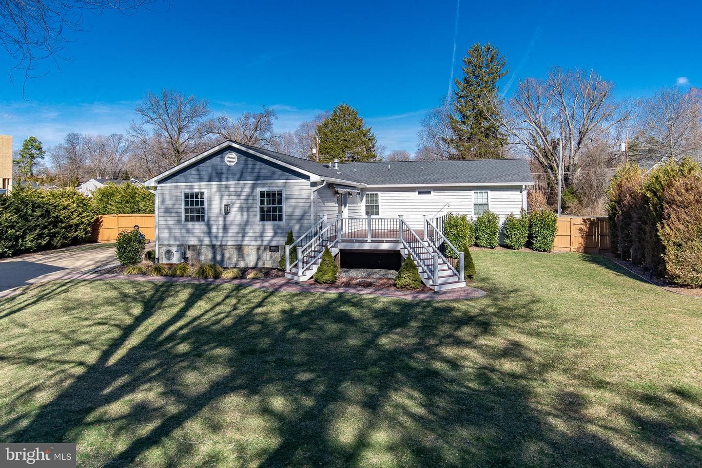 5004 Laburch Lane photo 67