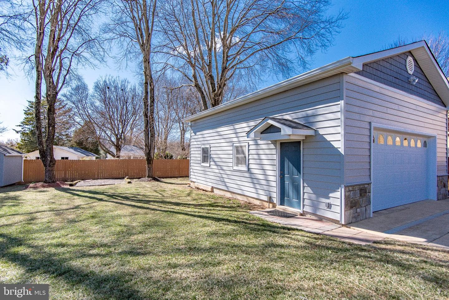 5004 Laburch Lane photo 75