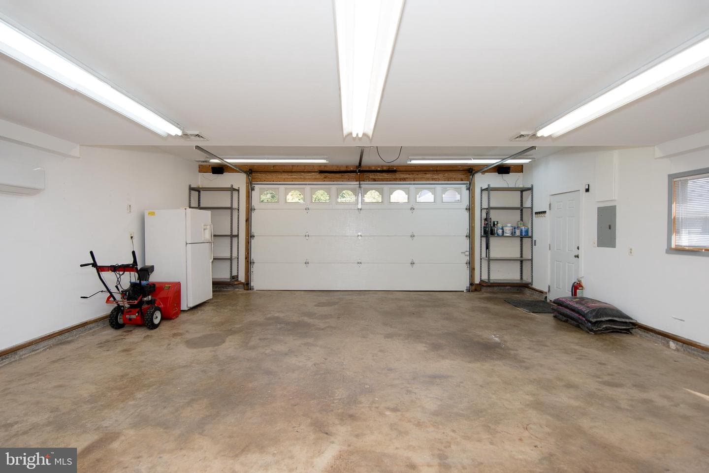 5004 Laburch Lane photo 77