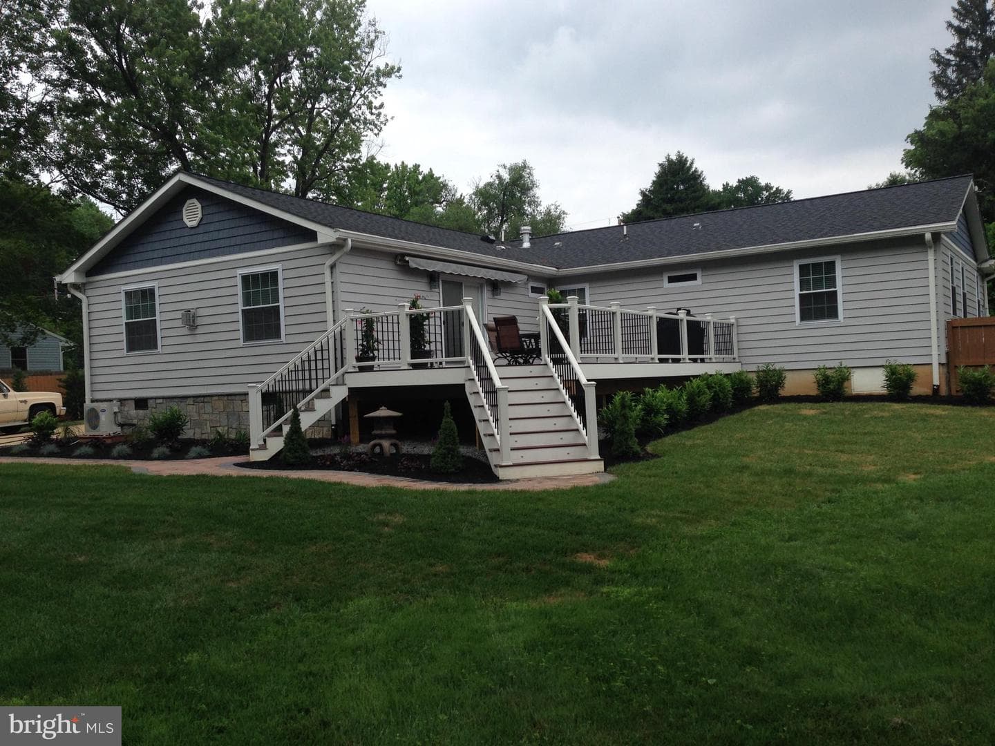 5004 Laburch Lane photo 86