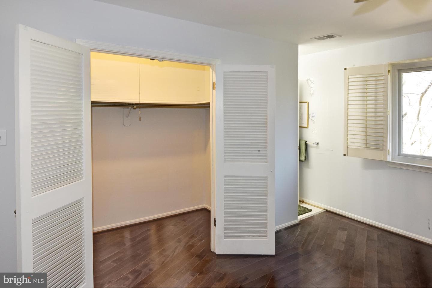 11040 Saffold Way photo 21