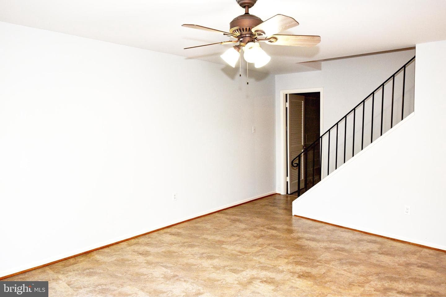11040 Saffold Way photo 36