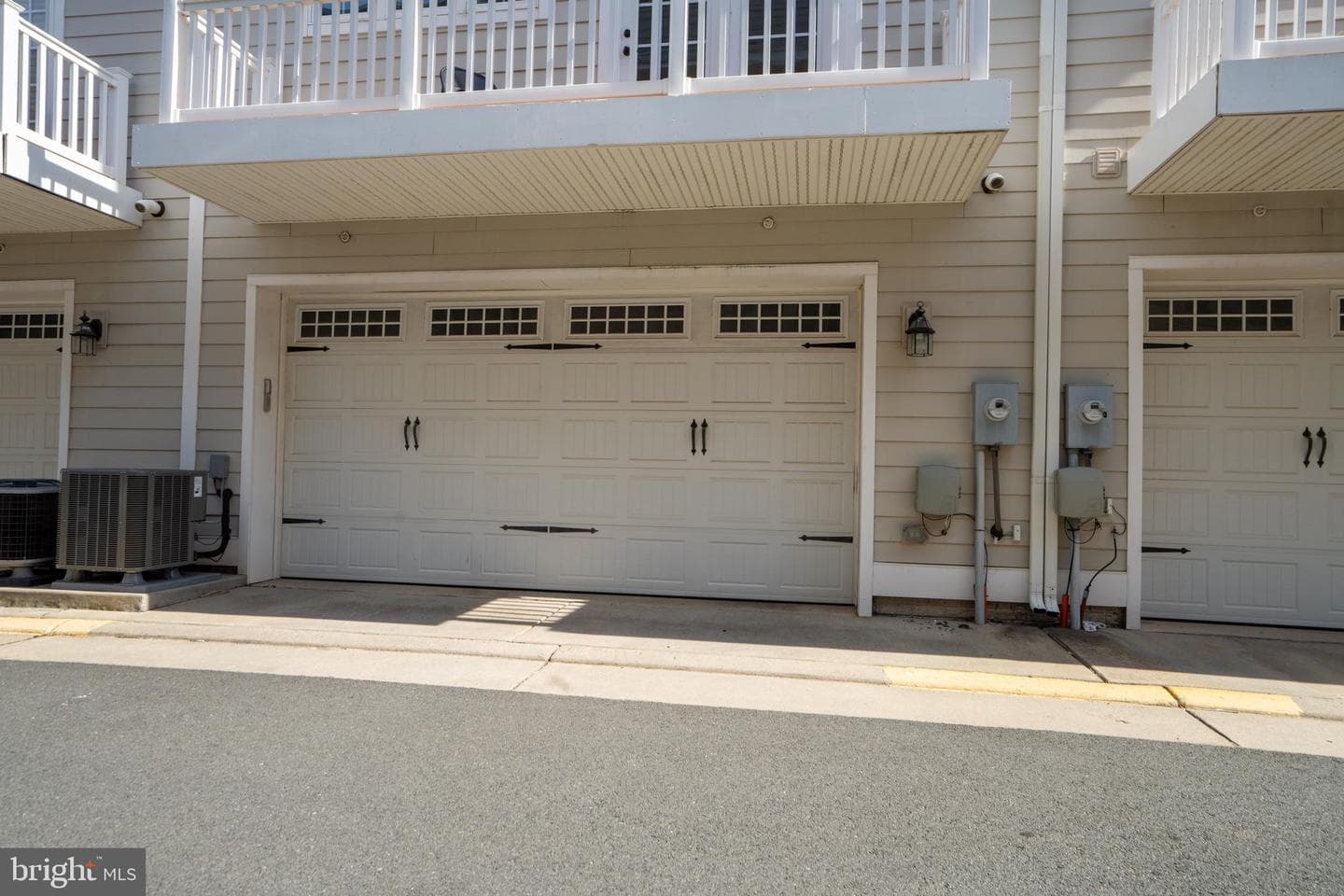 13667 Neil Armstrong Avenue photo 6