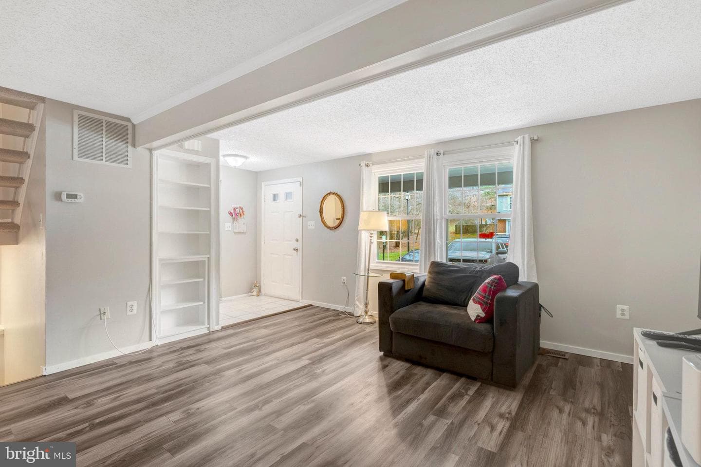 9800 Tara Court photo 6