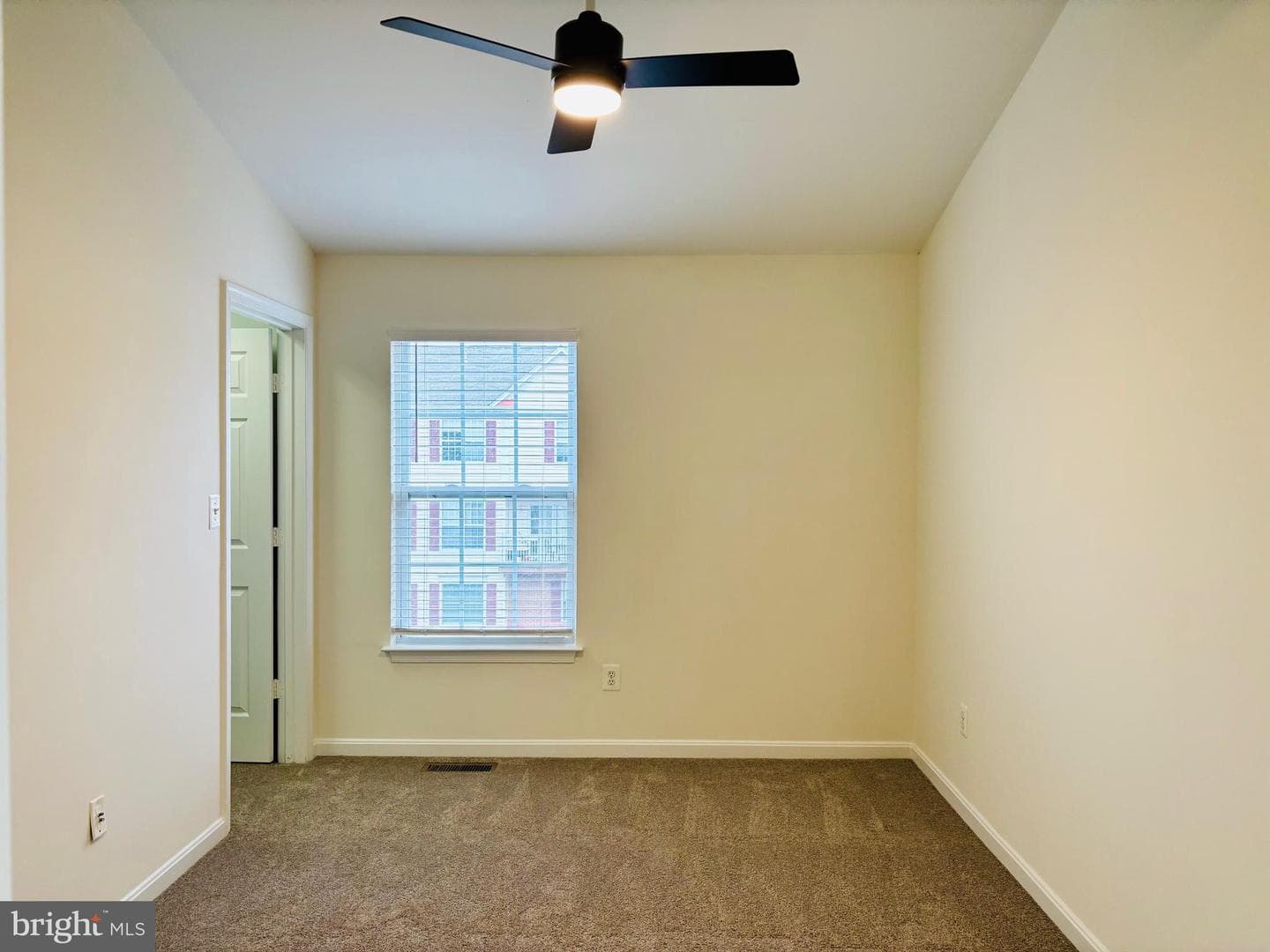 2490 Quick Street #301 photo 26
