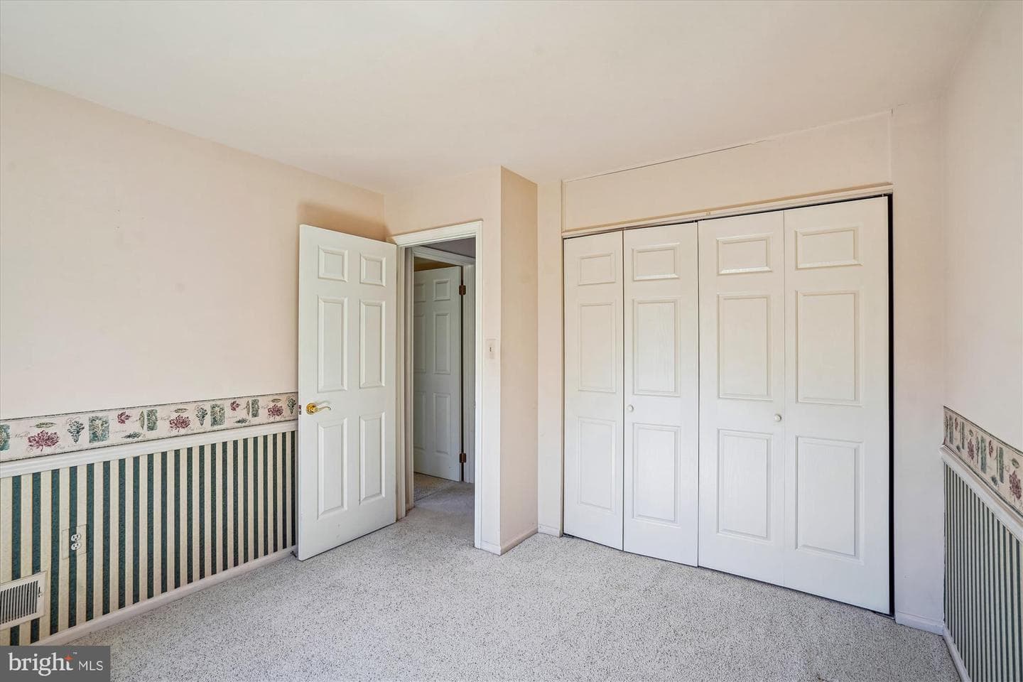10525 Brevity Drive photo 32
