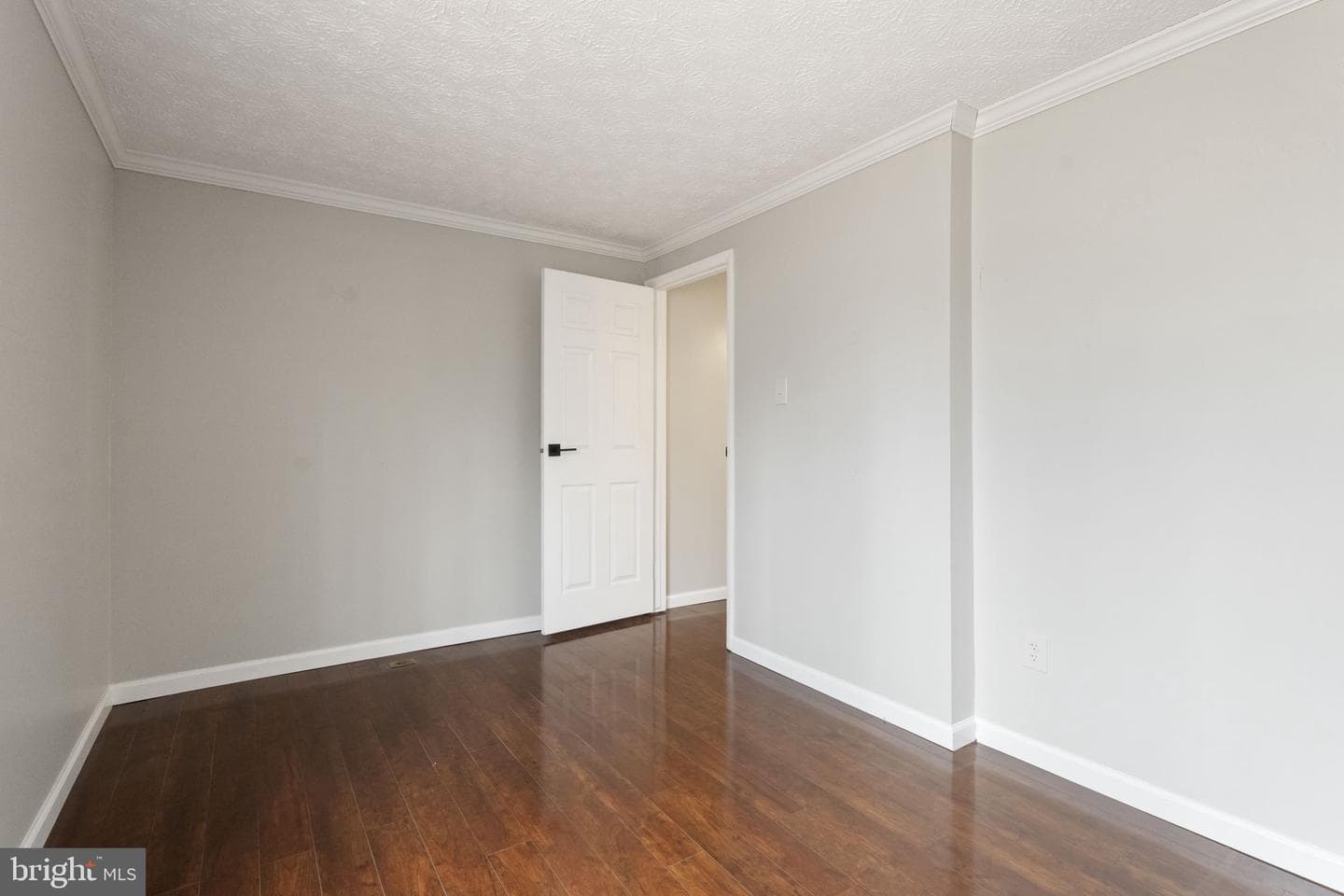 5849 Clarendon Springs Place photo 25