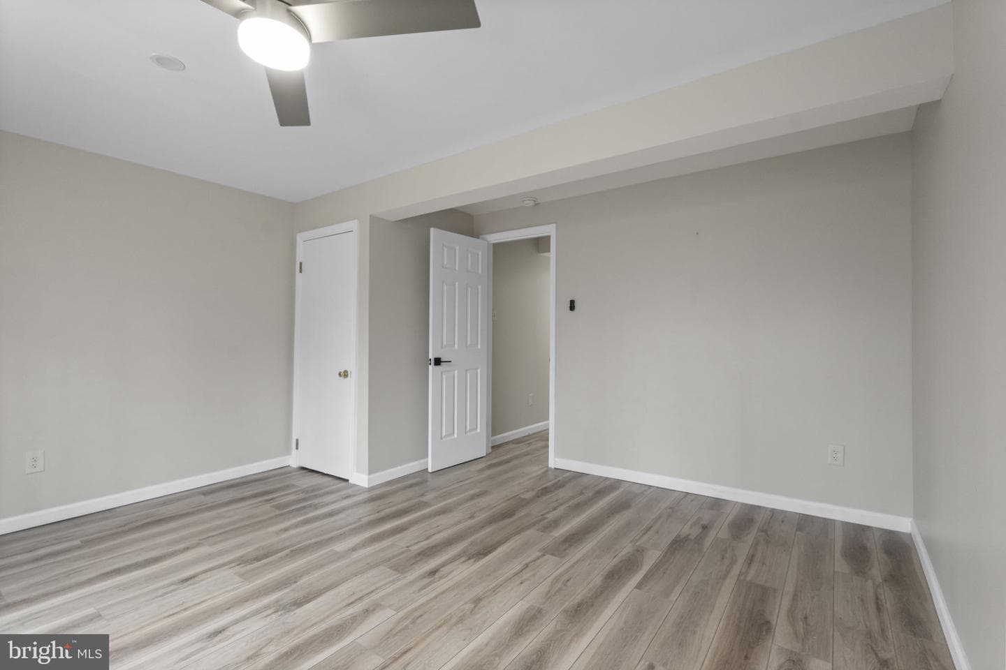5849 Clarendon Springs Place photo 28