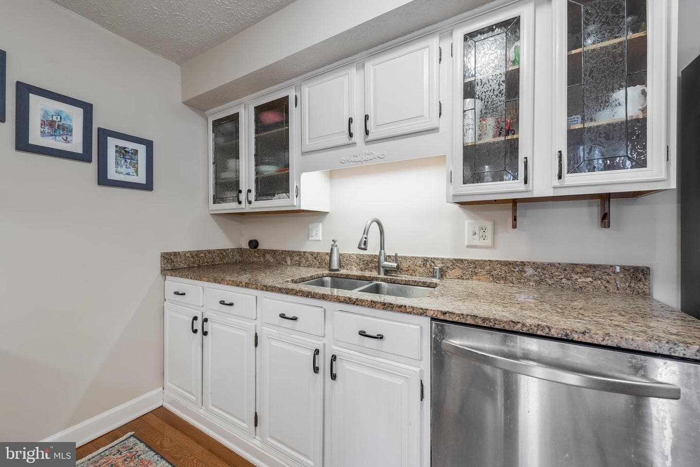 10902 Barton Hill Court photo 8