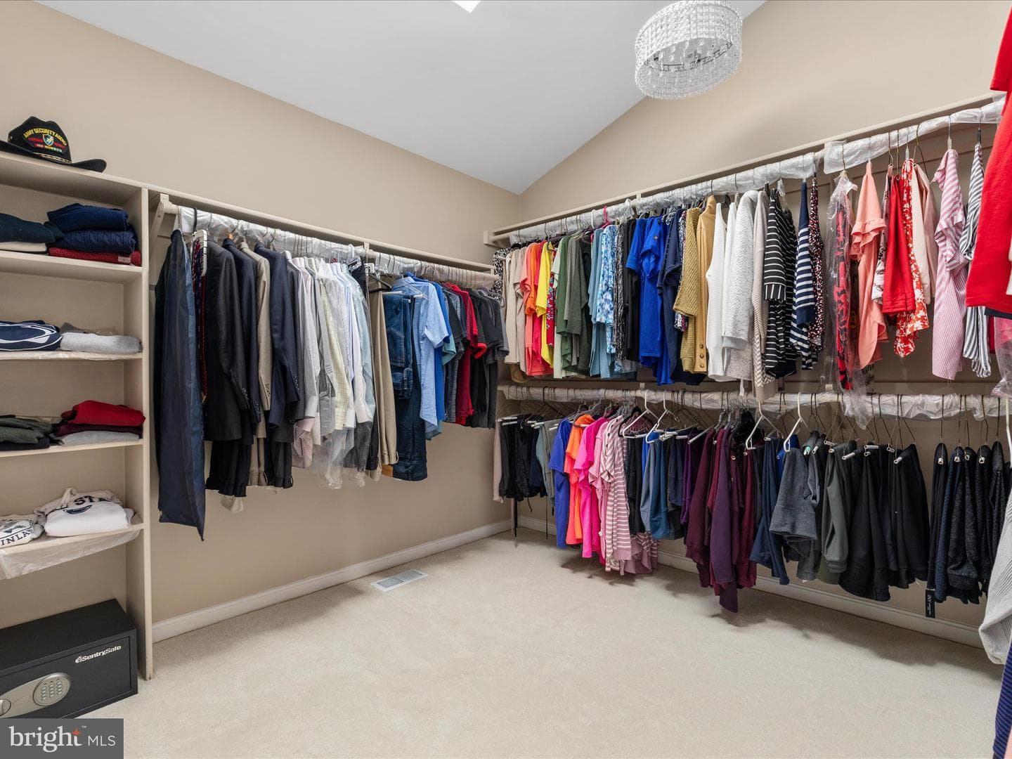 11701 Henderson Road photo 29