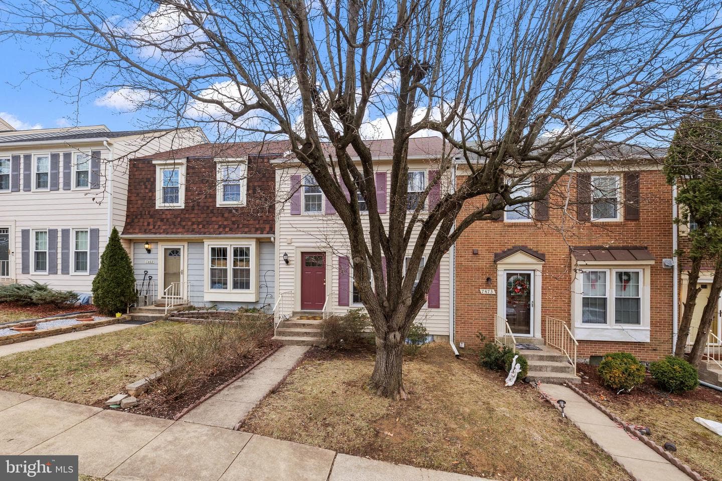 7471 Towchester Court photo 4