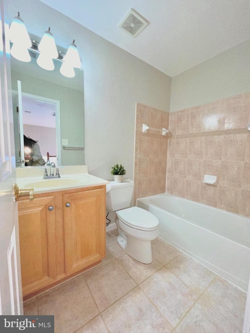 7323 Oldham Leeds Way photo 16